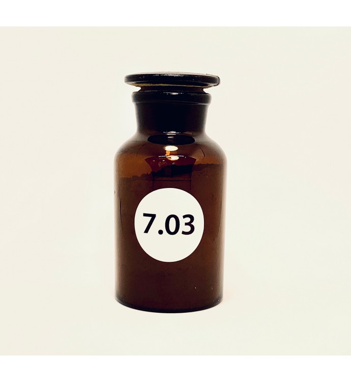 Банка из медицинского стекла для хранения хны